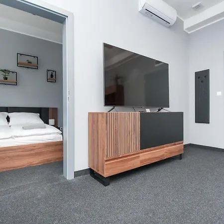 Zabrska 45 Bed & Breakfast Gliwice