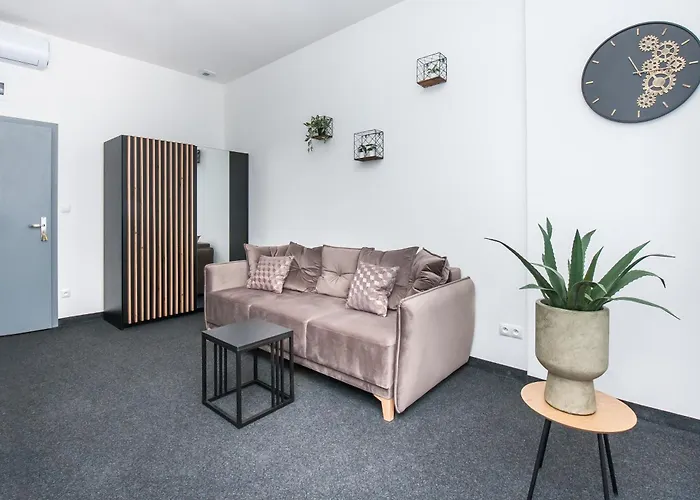 Bed & Breakfast Zabrska 45 4*