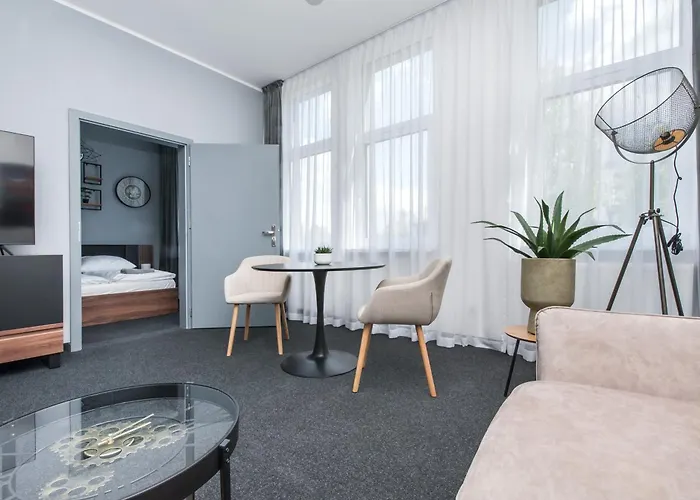 Zabrska 45 Bed & Breakfast 4*